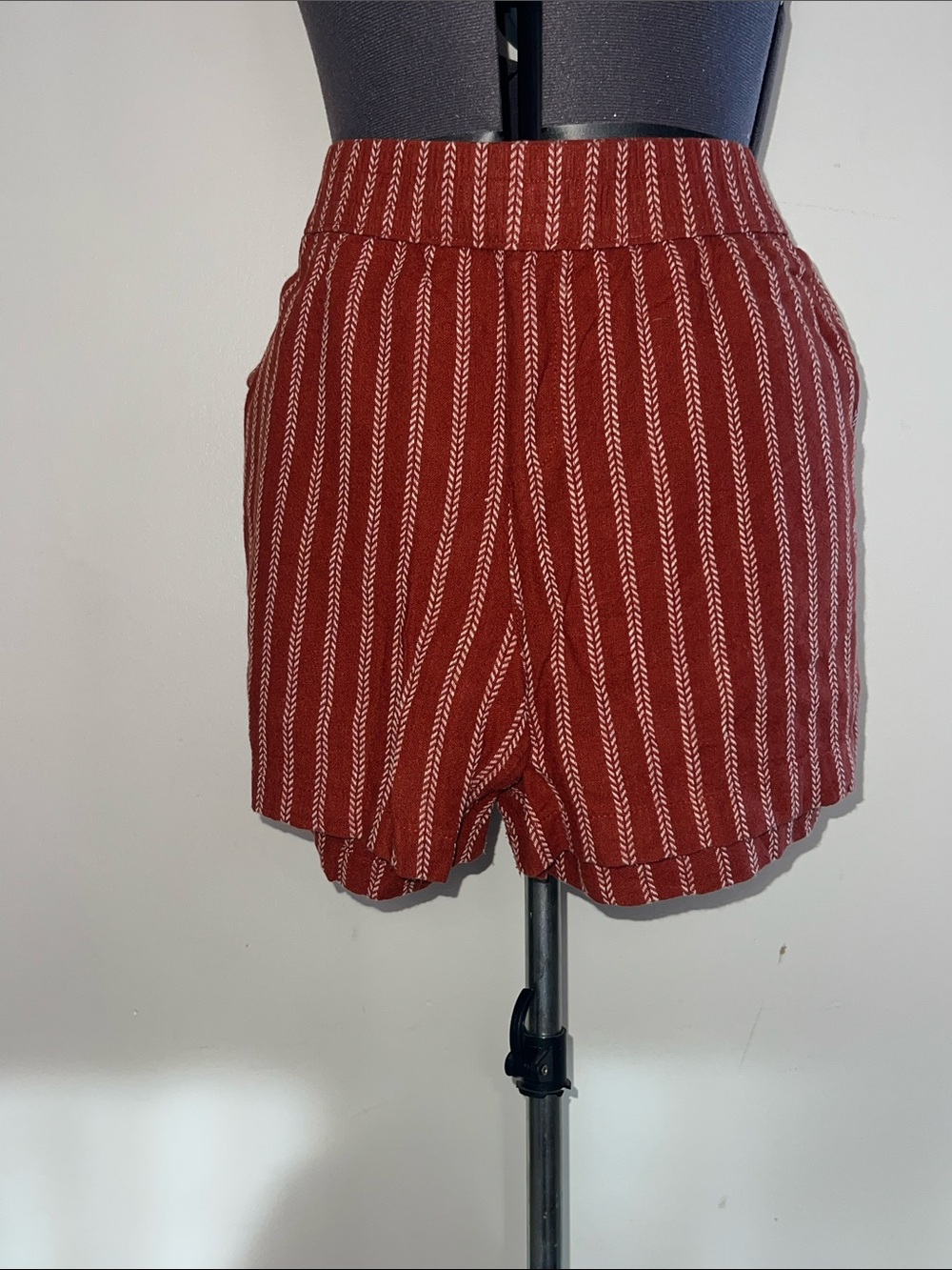 Sonoma Rust Red Striped High-Waist Women’s Shorts